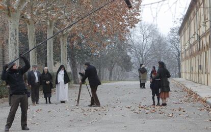 Rodaje de 'Olor de colònia' en la Colonia Vidal de Puig-reig.