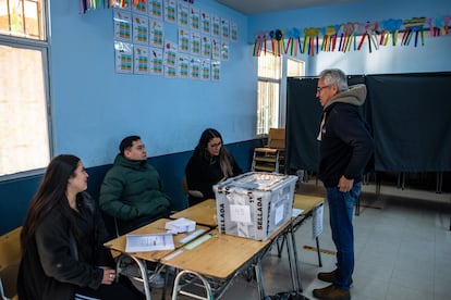 vocales de mesa en las elecciones en Chile