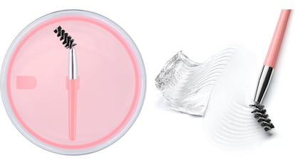 Este gel fijador de cejas deja un acabado natural y definido.