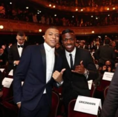 Mbappé y Vinicius, en la gala del Balón de Oro.