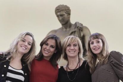 De izquierda a derecha, Cristina Lasvignes, Mara Torres, Gemma Nierga y Macarena Berlín.