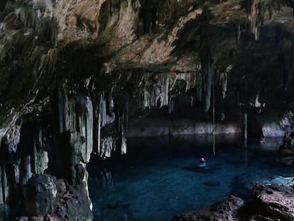 El cenote Tza U’jun Kat en la península de Yucatán.