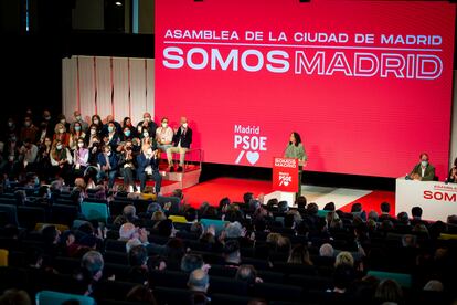 Acto de constitución de la Asamblea de la Ciudad de Madrid del PSOE. En la foto ¡, Mercedes González.