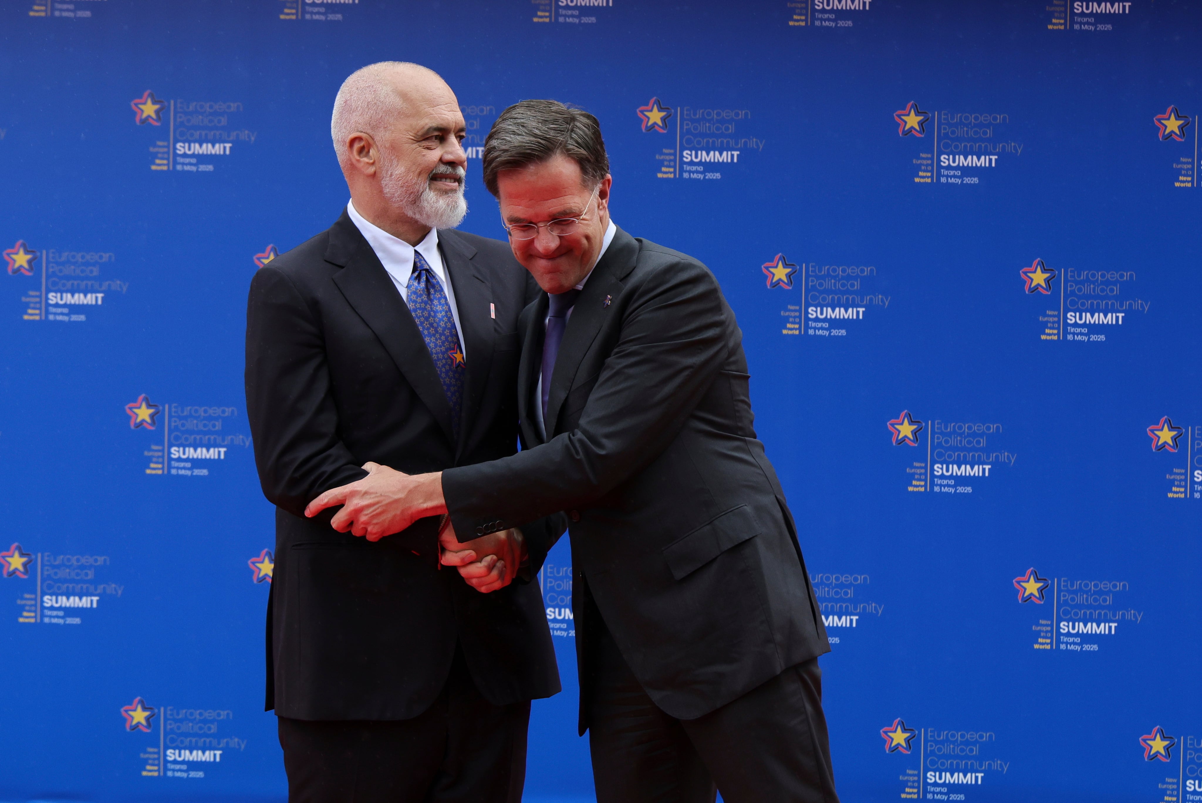 Rutte afirma que Putin ha cometido un “gran error” no viajando a Estambul