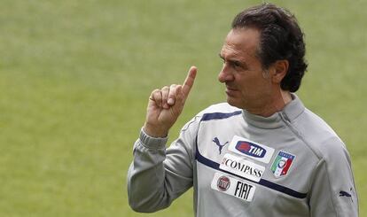 Cesare Prandelli, seleccionador italiano.