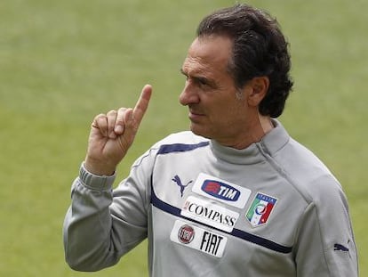 Cesare Prandelli, seleccionador italiano.