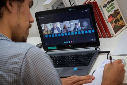 Fotografía de una audiencia telemática celebrada por un juzgado de Santander. CHRISTIAN GARCÍA