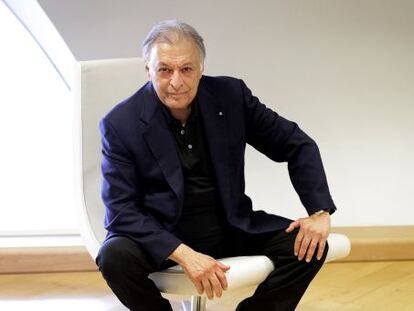 Zubin Mehta, ayer en su camerino del Palau de les Arts de Valencia, antes del ensayo de &#039;Otello&#039;.