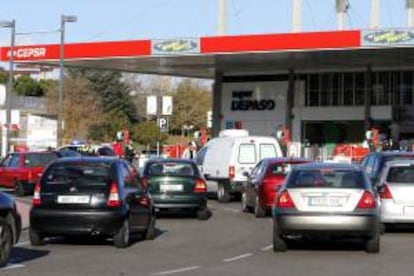 En la imagen, una gasolinera. EFE/Archivo