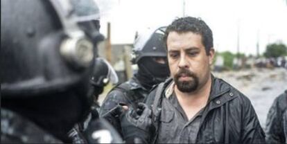 O líder do MTST (Movimento dos Trabalhadores Sem Teto), Guilherme Boulos, que foi detido pela Polícia Militar durante uma ação para retirar sem-teto de um terreno em cumprimento a uma ordem judicial.