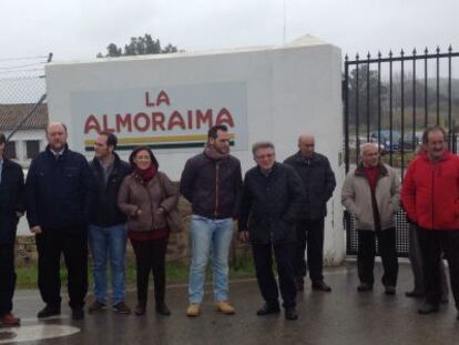 Dirigentes y diputados socialistas en la finca La Almoraima.