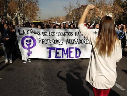 Concentración en la Complutense para denunciar acoso sexual por parte de los profesores, en diciembre de 2019.