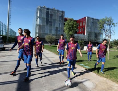 Futbolistes del Barça, a la renovada Masia.