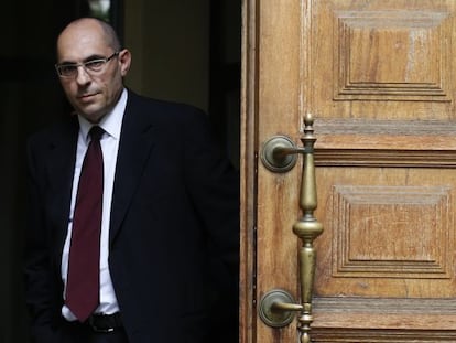 El magistrado Elpidio Jos&eacute; Silva a la salida del Tribunal Superior de Justicia de Madrid en abril de 2014. 