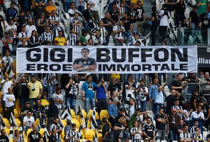 Pancarta en el Juventus Stadium. 