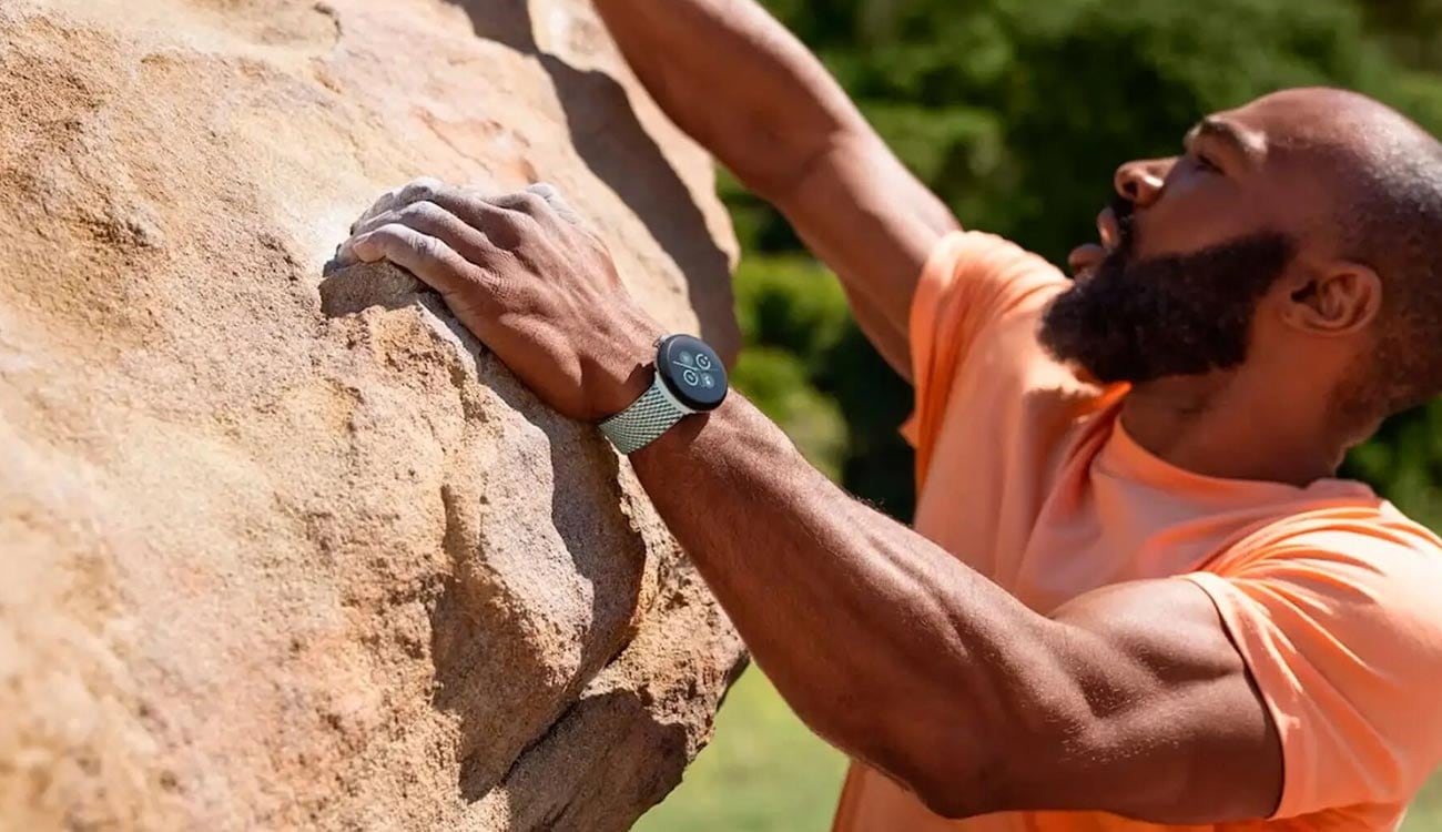¿Pulseras fitness o relojes inteligentes? Cuál es la mejor opción a la hora vigilar tu salud