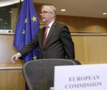 El vicepresidente de la Comisión Europea (CE) y comisario de Asuntos Económicos y Monetarios, Olli Rehn. EFE/Archivo