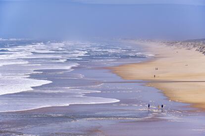 El arenal Praia Velha, en São Pedro de Moel (Portugal).