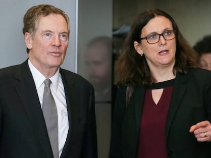 Robert Lighthizer, representante en materia de comercio de EE UU, y Cecilia Malmström, en Bruselas en marzo.