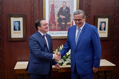 El ministro español de Asuntos Exteriores, José Manuel Albares, se reúne este jueves en Rabat con el presidente marroquí, Aziz Ajanuch.