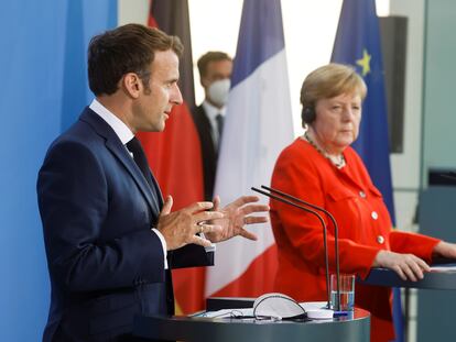 Emmanuel Macron y Angela Merkel durante una rueda de prensa.