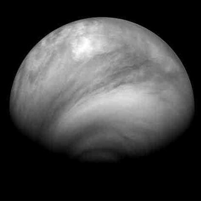 Imagen de la atmósfera venusiana, tomada por Venus Express.