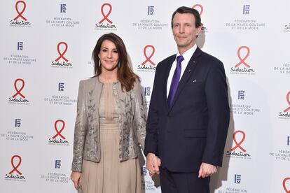 La princesa Marie y el príncipe Joaquín de Dinamarca, en una cena de gala el 23 de enero en París, (Francia)