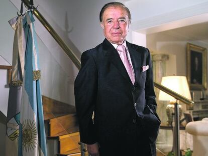 Carlos Menem, fotografiado en octubre de 2009 en su casa de Buenos Aires.