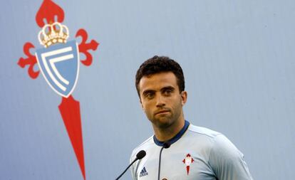 El italiano Giuseppe Rossi durante su presentaci&oacute;n como jugador del Celta el 30 de agosto pasado.