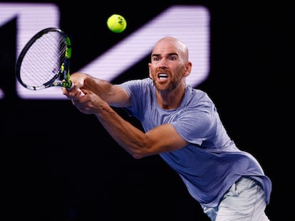 Mannarino, durante el partido contra Shelton en Melbourne Park.