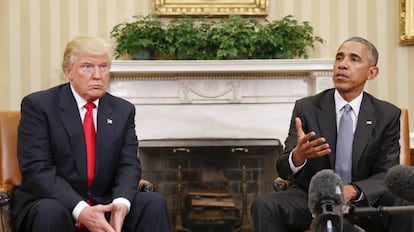 Trump and Obama meet in the Oval Office.