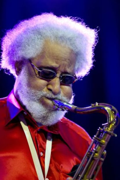 El saxofonista Sonny Rollins, durante su concierto en Vitoria.