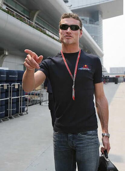 El británico David Coulthard critica las decisiones de Hamilton
