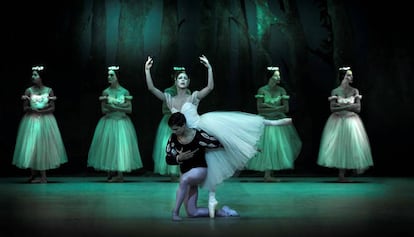 El Ballet Nacional de Cuba durante &#039;Giselle&#039;.