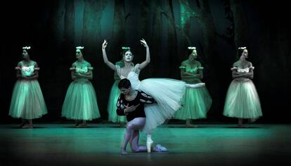 El Ballet Nacional de Cuba durante 'Giselle'.