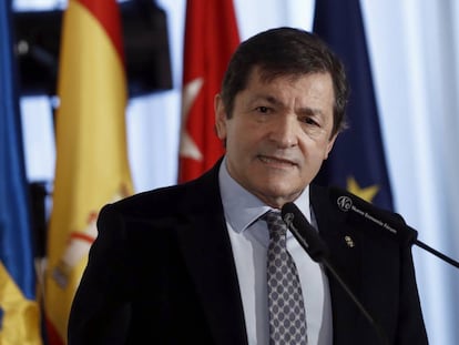 El presidente de la gestora del PSOE y del principado de Asturias, Javier Fern&aacute;ndez.