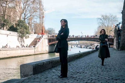 Imagen de la segunda temporada de la serie titulada de Lo último que me dijo en Apple TV