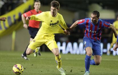 Vietto conduce el bal&oacute;n.