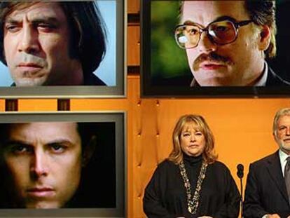 LA ACTRIZ KATHY BATES Y EL PRESIDENTE DE LA ACADEMIA, SID GANIS, ANUNCIAN EN LOS ÁNGELES LOS CANDIDATOS AL OSCAR AL MEJOR ACTOR DE REPARTO.
