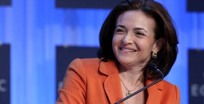 Sheryl Sandberg, jefa de operaciones de Facebook.