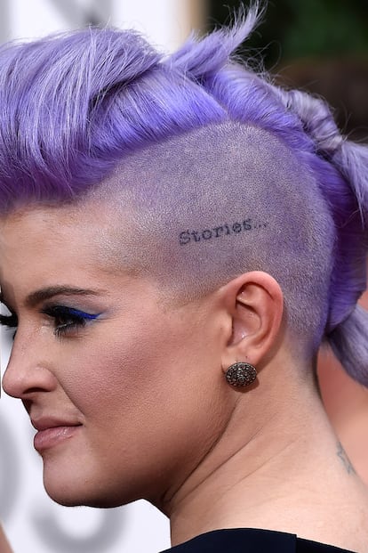 La originalidad y la elegancia a veces no van de la mano. Es el caso del peinado que eligi Kelly Osbourne.