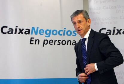 Juan Pedro Badiola, director territorial de La Caixa para Euskadi y Cantabria, en la presentación del nuevo programa.