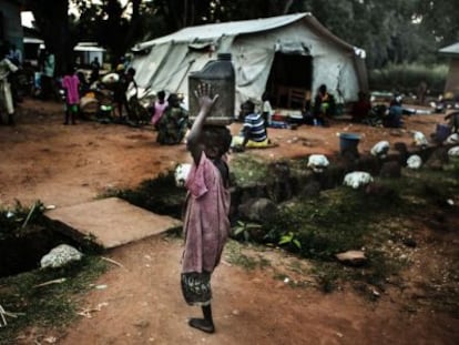 El hospital de la localidad de Batangafo recibe numerosos heridos del conflicto.