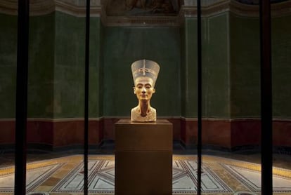 Busto de Nefertiti en el Neues Museum.