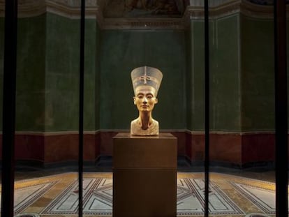 Busto de Nefertiti en el Neues Museum.