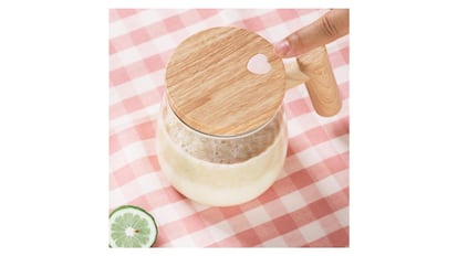 Automatic Stirring Coffee Cups