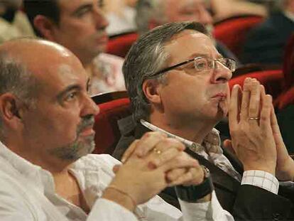 José Antonio Pastor y José Blanco, en el homenaje a Rubial celebrado en Bilbao el 29 de octubre.