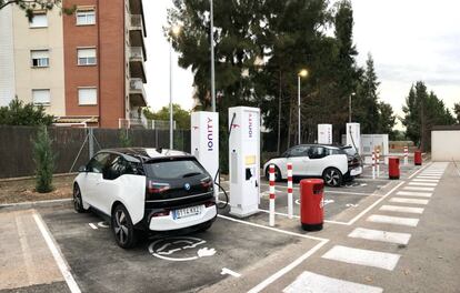 Electrolinera de Ionity en Pallejá (Barcelona), la primera que el grupo abrió en España.