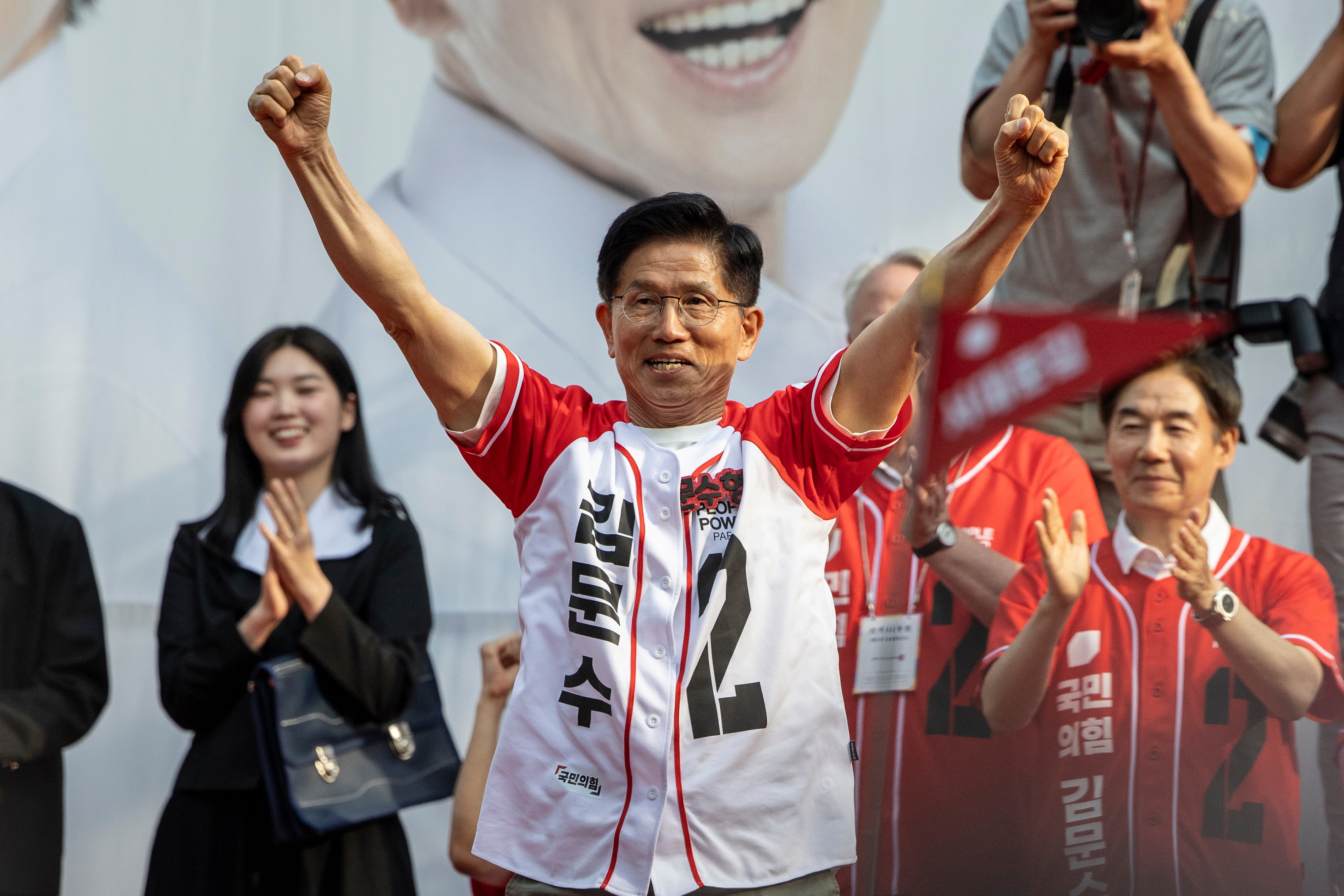 "Corea del Sur se prepara para un nuevo amanecer: elecciones que marcan el fin de la era de la ley marcial"