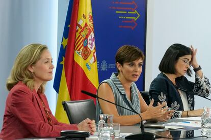 La ministra portavoz, Isabel Rodríguez, comparece en rueda de prensa tras el Consejo de Ministros, este martes.